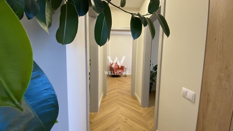 Apartament cu 3 camere semidecomandat, mobilat în Turnișor