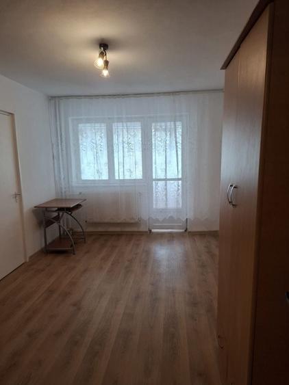 Garsonieră semidecomandată în Radu Negru