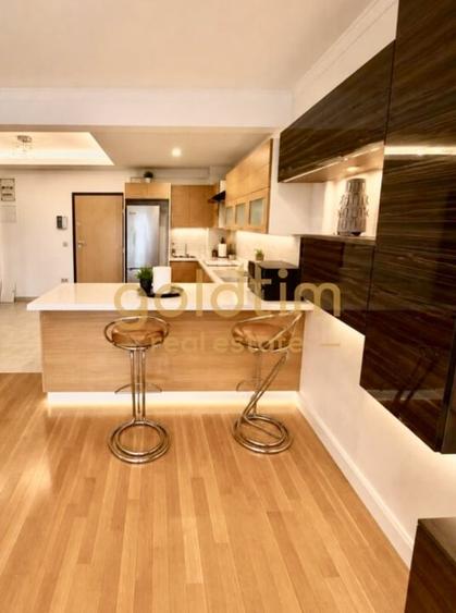 Apartament cu 2 camere decomandat, mobilat în Lacul Tei