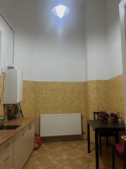 Apartament de vanzare - 2