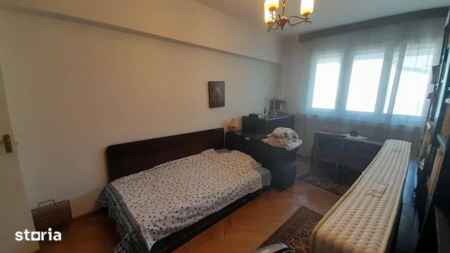 Apartament cu garaj ?i balcon intre Pia?a Victoriei ?i Piata Romana - 10