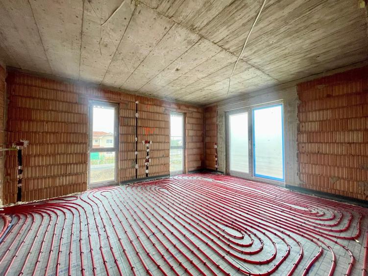 Apartament cu 2 camere decomandat în Moșnița Nouă