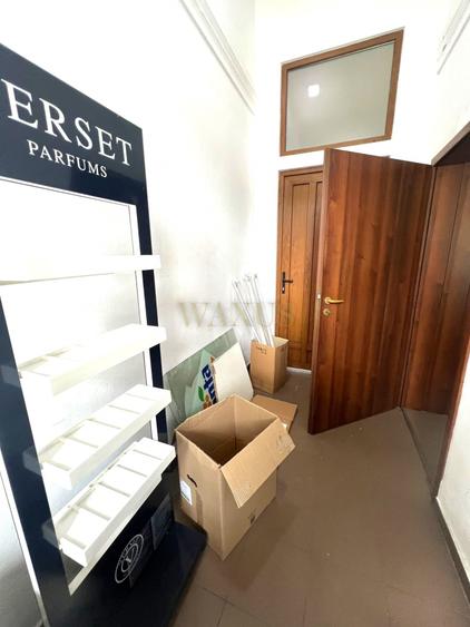 Spațiu comercial, de 100 mp, în Central