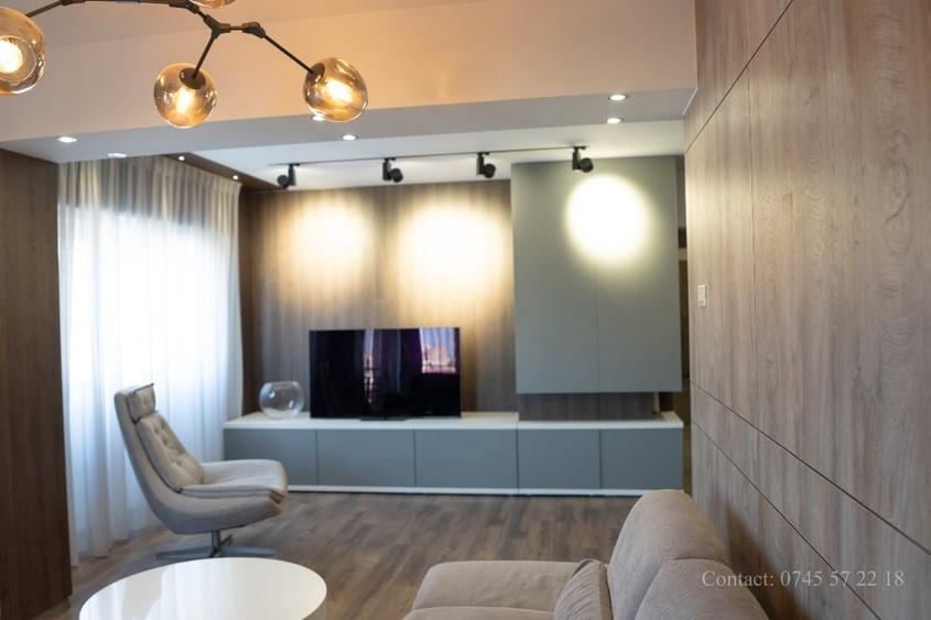 Apartament cu 3 camere decomandat în Răcădău