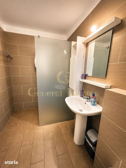 Apartament cu 3 camere, mobilat în Central