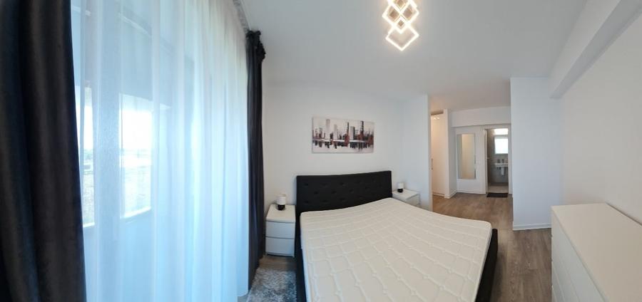 Apartament cu 3 camere decomandat, mobilat în Aviației