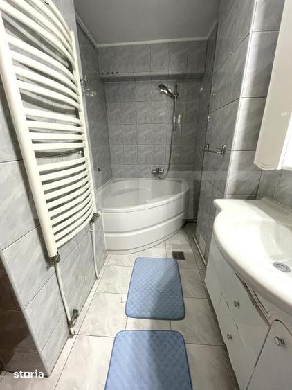 Apartament cu 4 camere semidecomandat în George Enescu