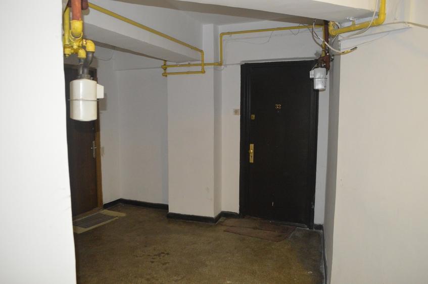 Apartament cu 2 camere decomandat în Moșilor