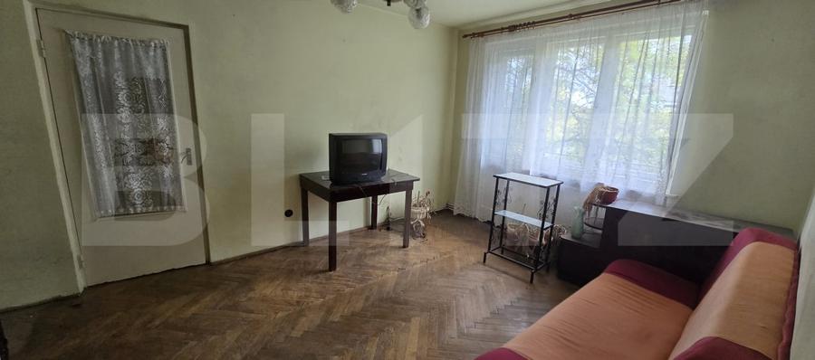Apartament cu 2 camere semidecomandat, mobilat în Carpați 1