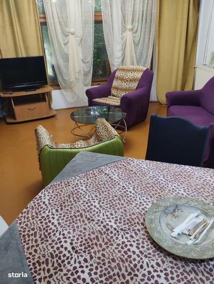 Casă cu 4 camere în Mangalia
