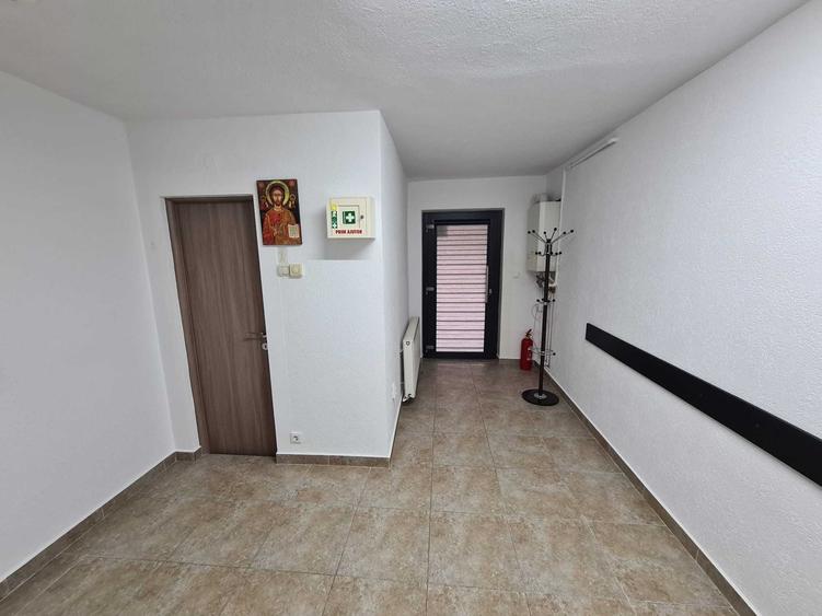 Spațiu comercial, de 18 mp, în Cetate