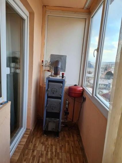 Vând apartament  - 8