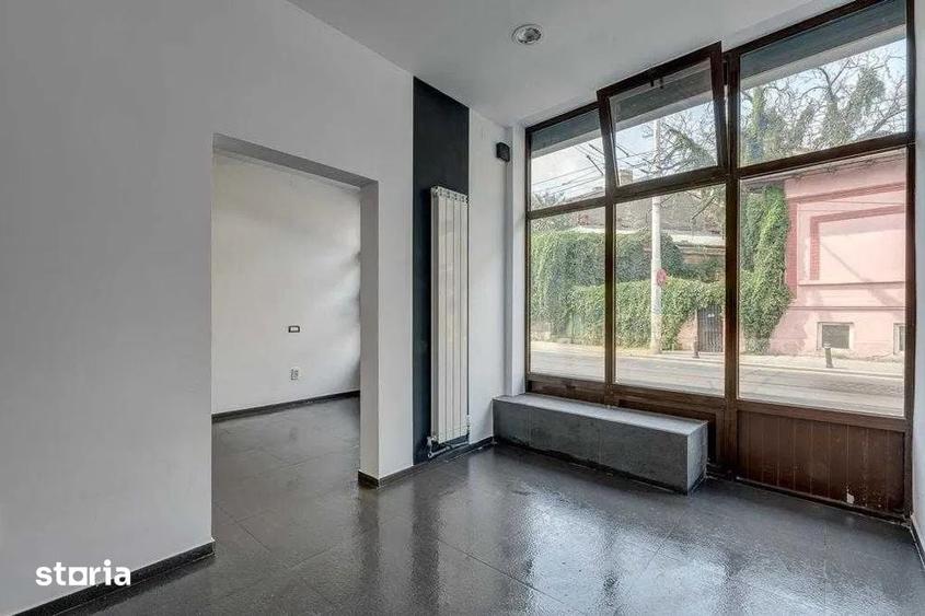 Spațiu comercial, de 50 mp, în Ștefan cel Mare