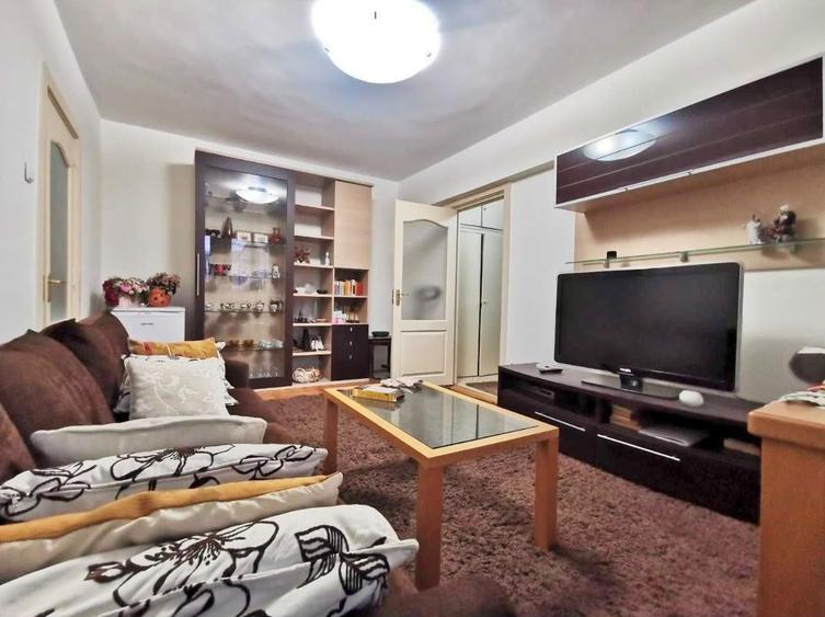 Apartament cu 2 camere, mobilat în Basarabia