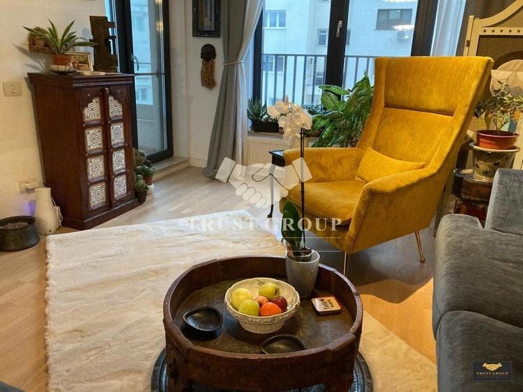 Apartament cu 3 camere decomandat, mobilat în Aviației