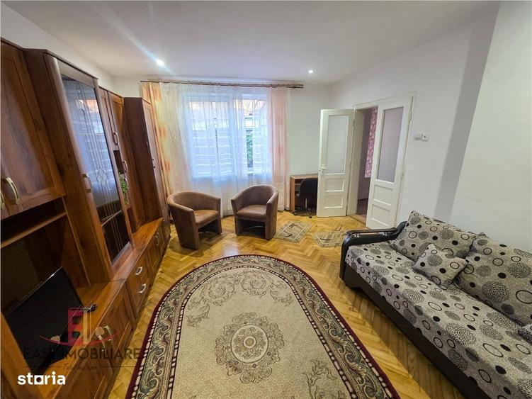 Casă cu 2 camere în Mureșeni