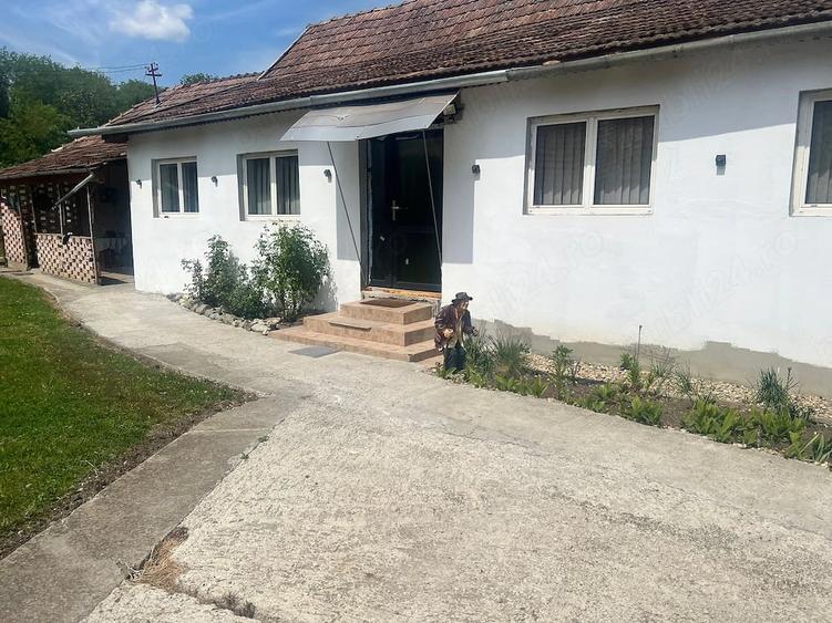 Casa cu cucerdea vand sau schimb cu apartament in mures - 4