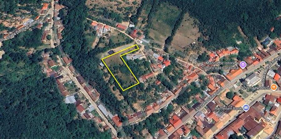 Teren Construcții intravilan de 3800 mp, în Vest
