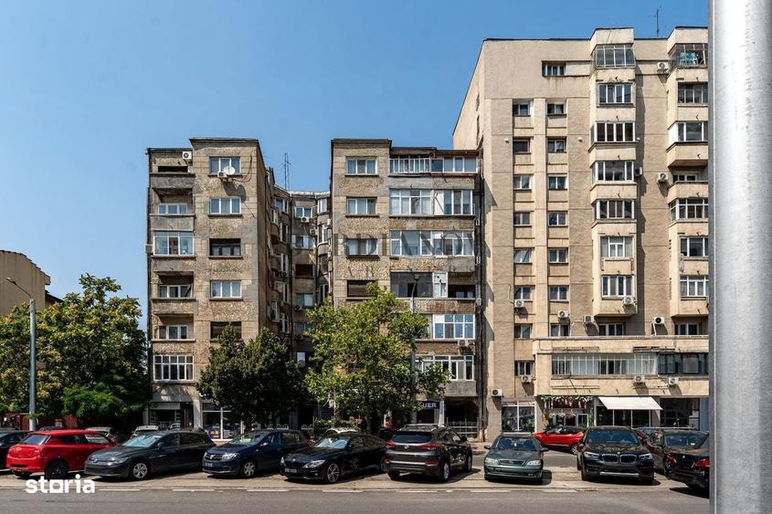 Apartament cu 4 camere în Calea Călărașilor
