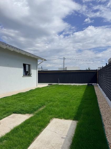 Casă individuală cu 3 camere cu Teren 400 Mp în Câmpineanca