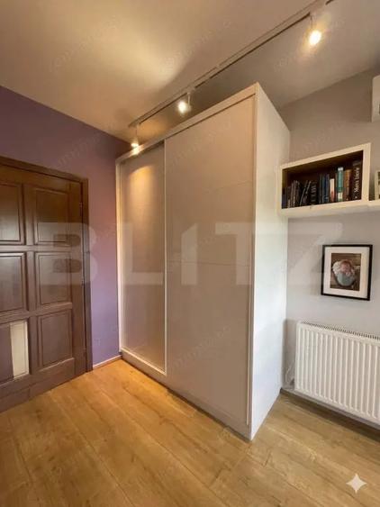 Apartament cu 3 camere semidecomandat, mobilat în Baciu