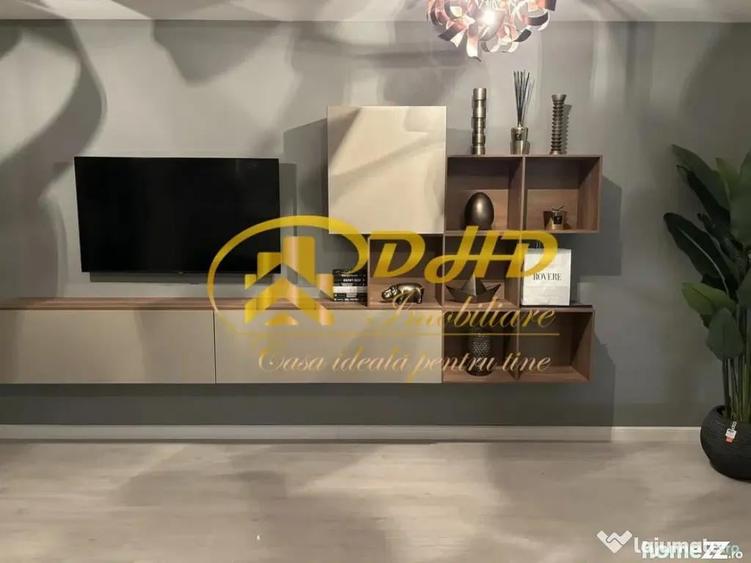 Apartament cu 3 camere decomandat, mobilat în Central