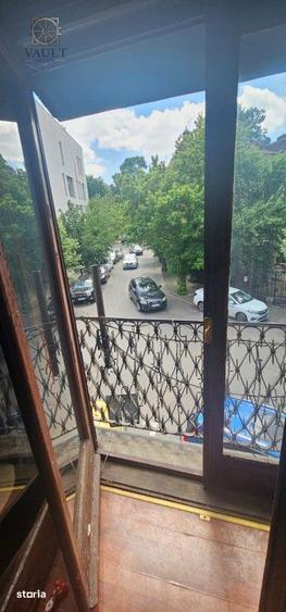 Apartament cu 3 camere decomandat, mobilat în Foișorul de Foc