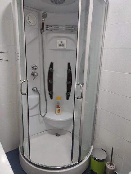 Apartament cu 2 camere decomandat în Spitalul Județean