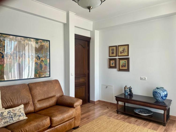 Vilă Exclusivistă Split-Level D+P+1+M Bucium Releu 332mp, mobilată LUX - 23