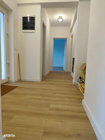 Casă cu 3 camere cu Teren 330 Mp în Crevedia