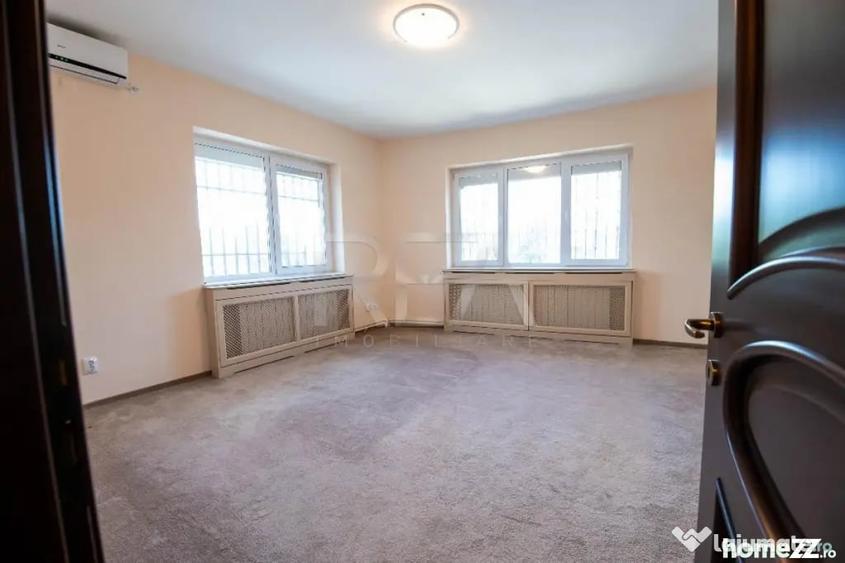 Casă cu 22 camere cu Teren 719 Mp în Băneasa