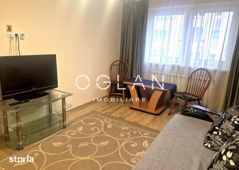 Apartament cu 2 camere decomandat, mobilat în Valea Aurie