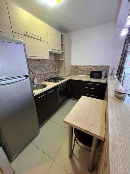 Apartament cu 2 camere semidecomandat în Florești
