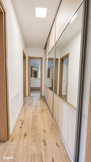 Apartament cu 3 camere în Băneasa