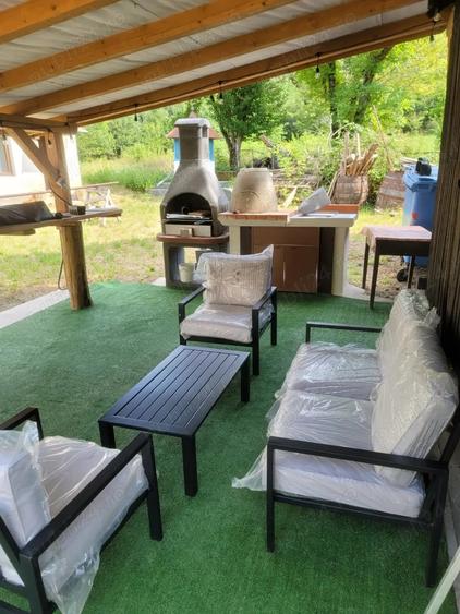 Casă cu 5 camere în Burjuc