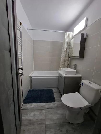 Apartament cu 2 camere semidecomandat în Vest
