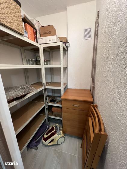Apartament cu 3 camere decomandat în Vasile Aaron