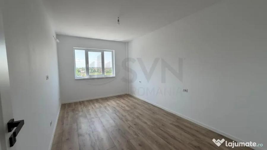 Apartament cu 3 camere decomandat în Sisești