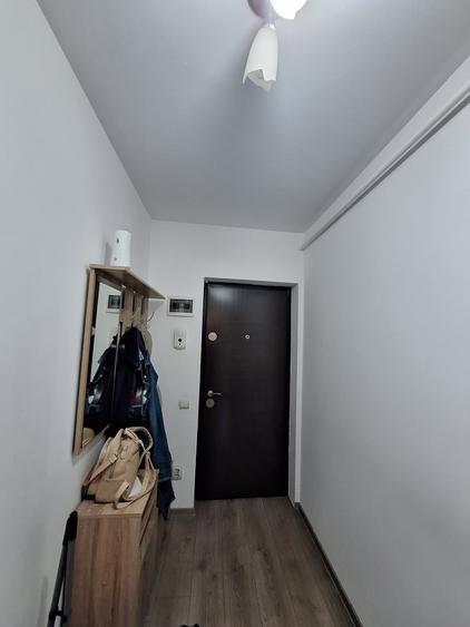 Apartament cu 2 camere decomandat, mobilat în Florești
