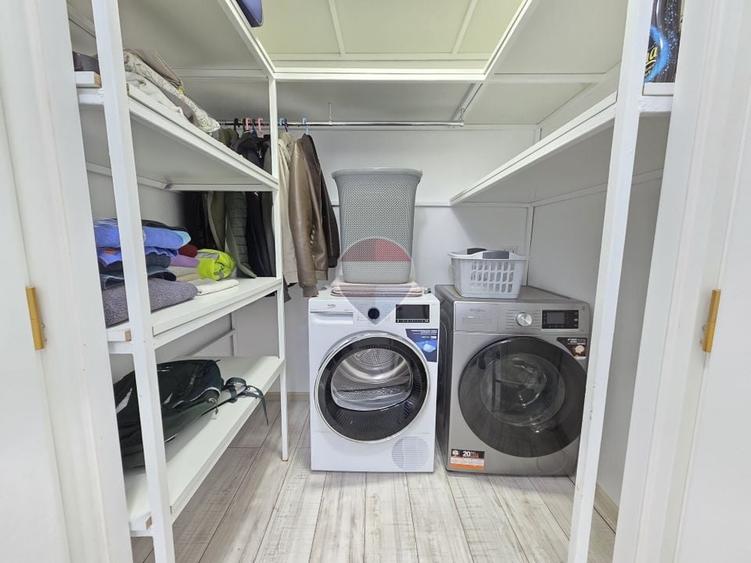 Apartament cu 2 camere decomandat, mobilat în Ultracentral