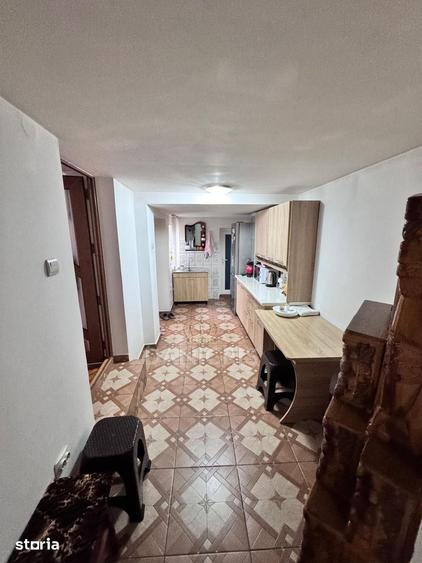Casă cu 2 camere cu Teren 540 Mp în Central