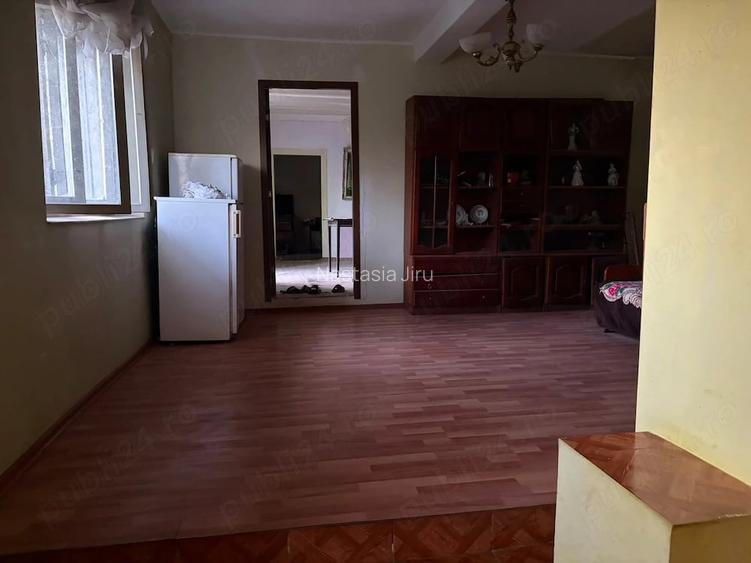 Casa 4 camere, teren 2.612 mp, Ceamurlia de Sus, Tulcea