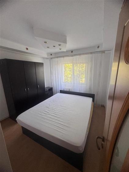 Apartament cu 2 camere decomandat în Dacia