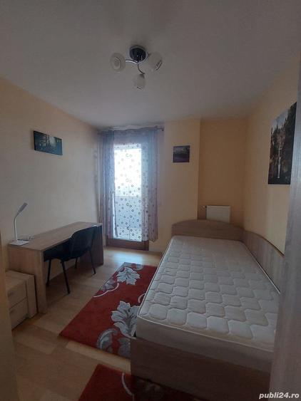 Apartament cu 3 camere nedecomandat în Circumvalațiunii