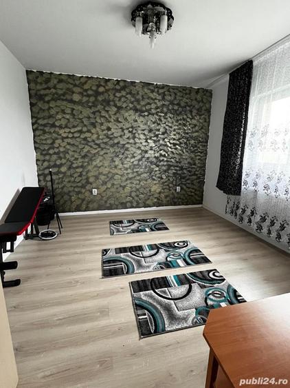 Casă cu 3 camere cu Teren 250 Mp în Bucovăț (Remetea Mare)
