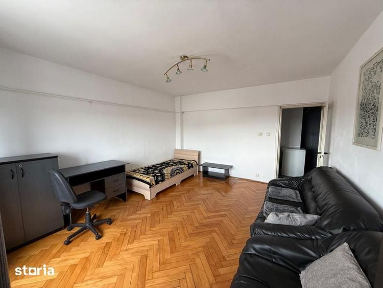 De inchiriat! Apartament cu o camera in Piata Cipariu - 1
