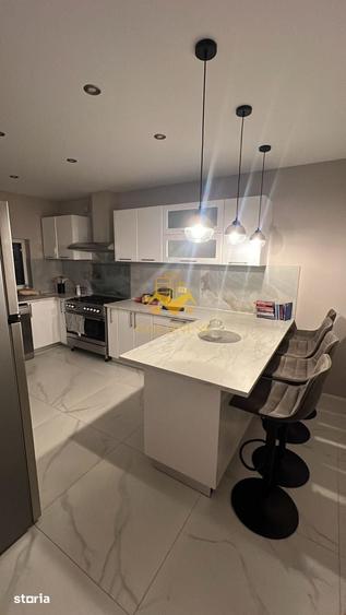 Casă cu 5 camere cu Teren 460 Mp în Apahida