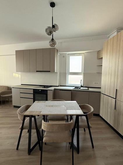 Apartament cu 2 camere, mobilat în Virtuții