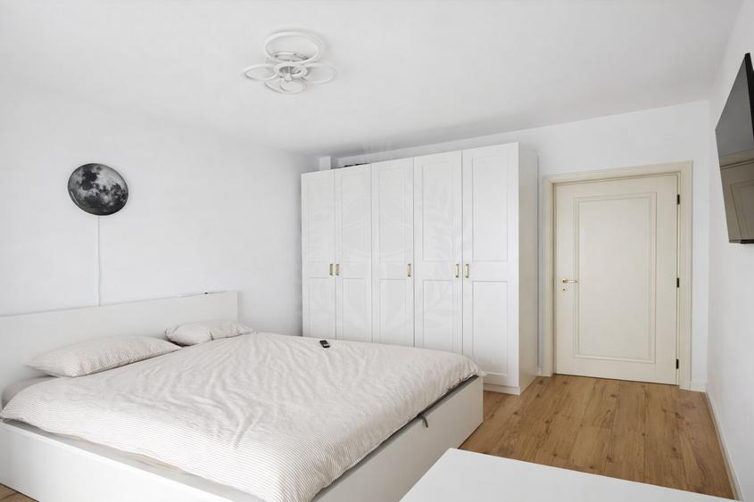 Apartament cu 3 camere decomandat, mobilat în 9 Mai