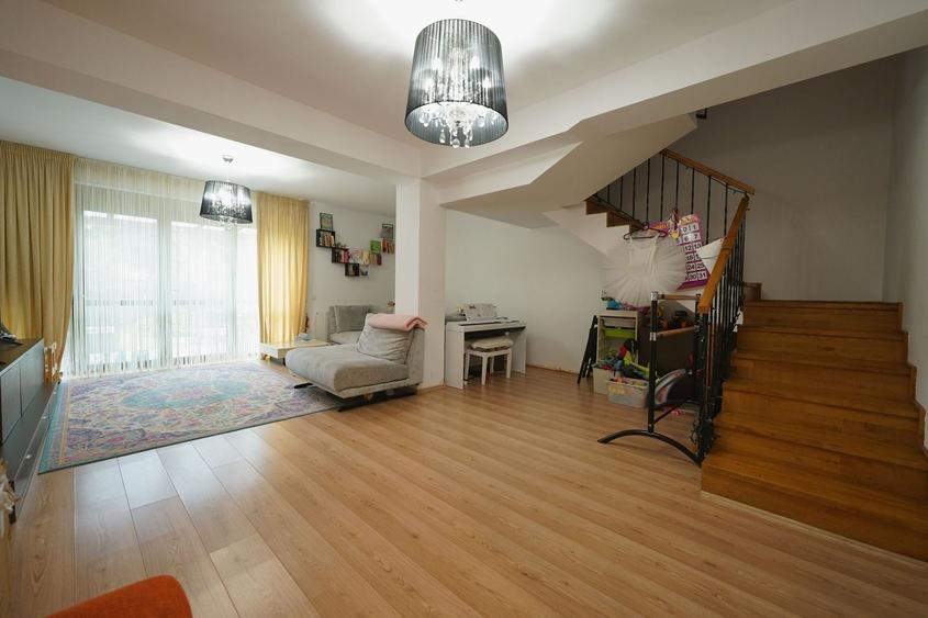 Casă individuală cu 5 camere cu Piscina în Pipera